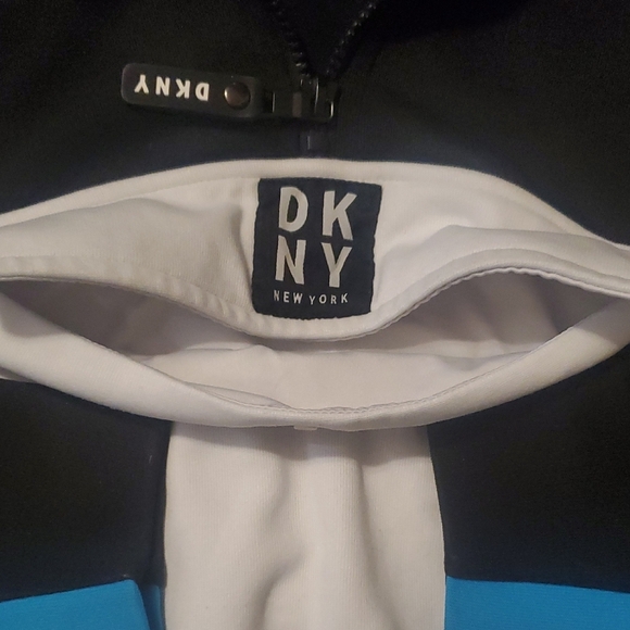 DKNY Sport Black Pullover - Picture 4 of 5